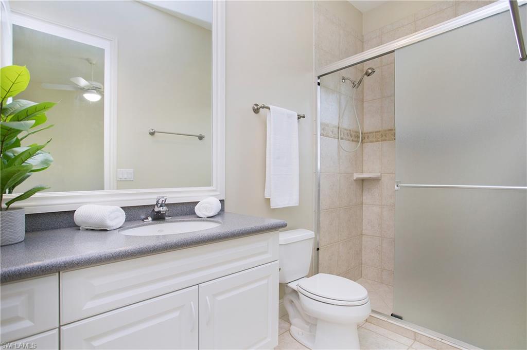 WILSHIRE LAKES - Residential