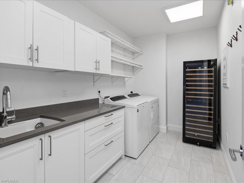 ELEVEN ELEVEN CENTRAL - Residential