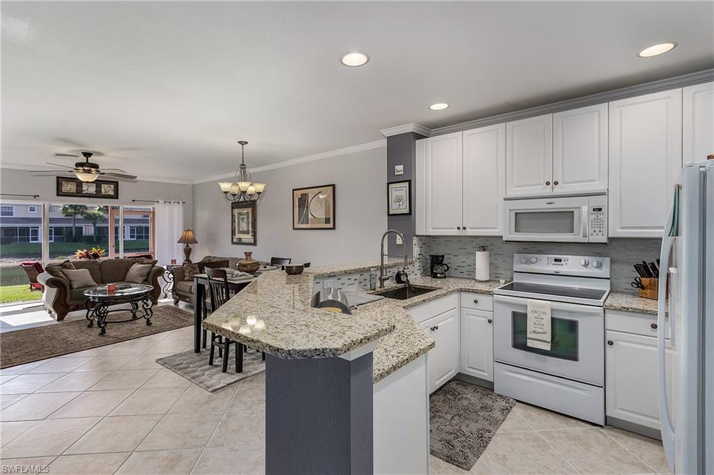 OLYMPIA POINTE - Residential