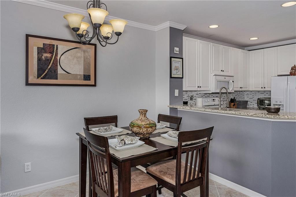 OLYMPIA POINTE - Residential