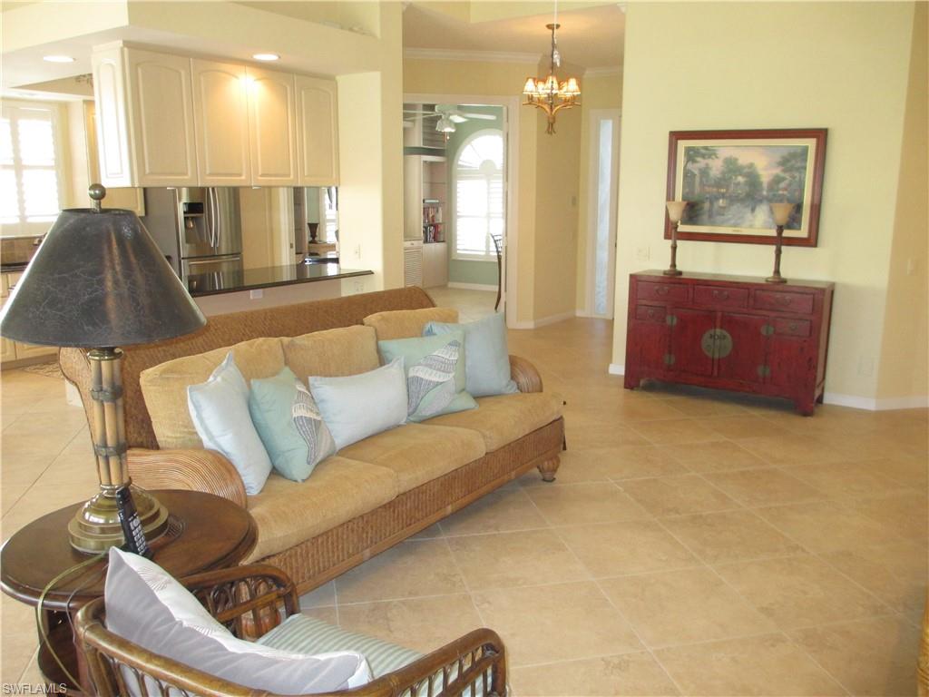 VILLAGE WALK - Residential