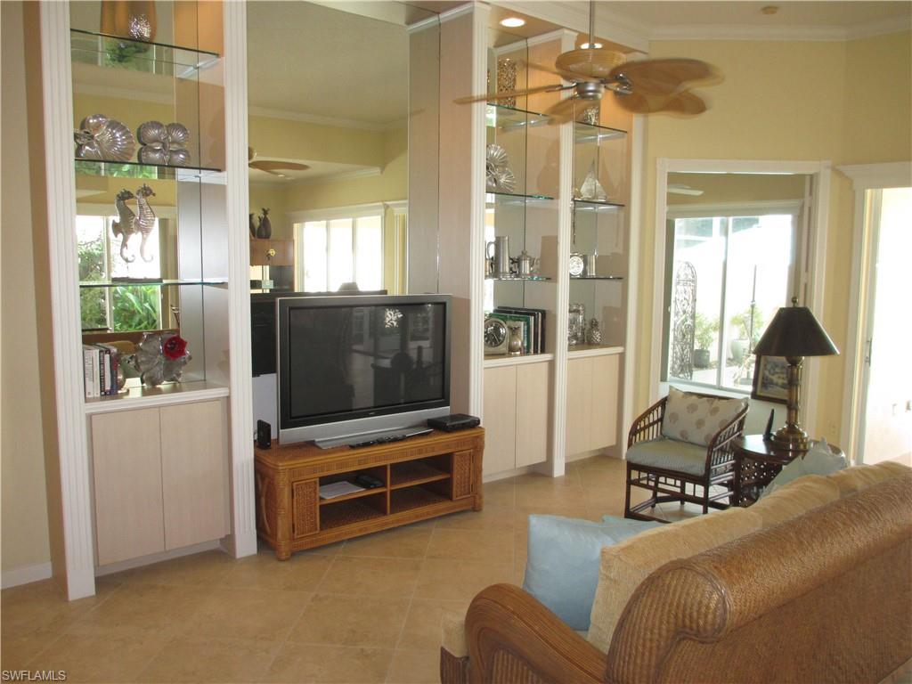 VILLAGE WALK - Residential