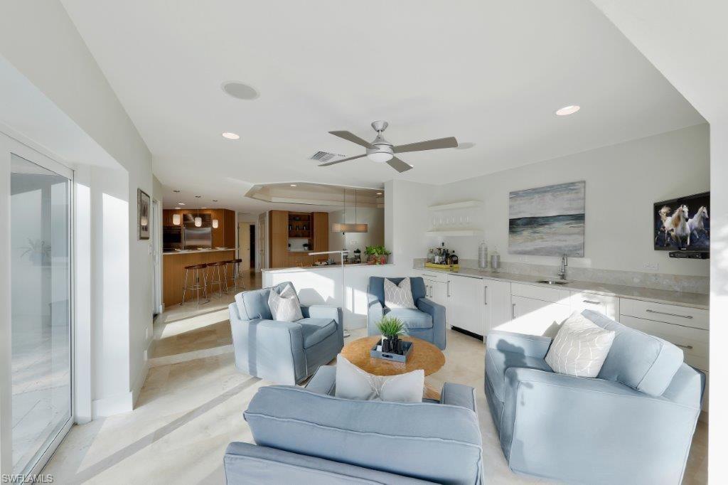PARK SHORE - Residential
