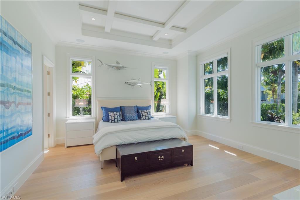 OLDE NAPLES - Residential