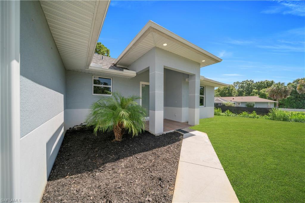 LEHIGH ACRES - Residential