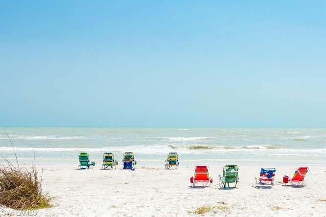 SHOREWOOD OF SANIBEL CONDO - Residential
