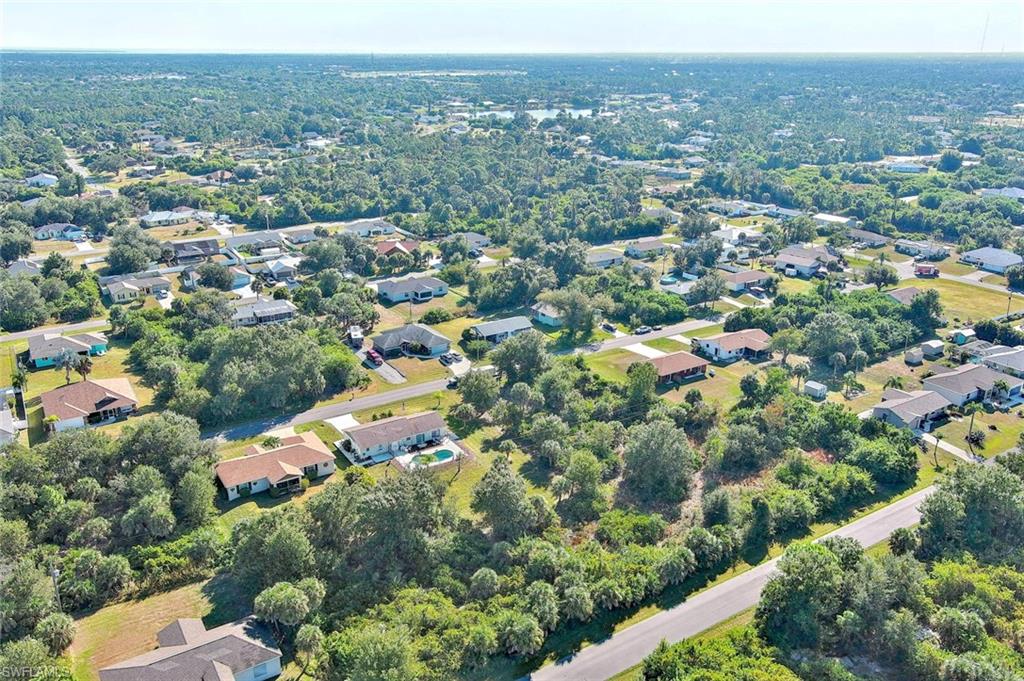 PORT CHARLOTTE - Land