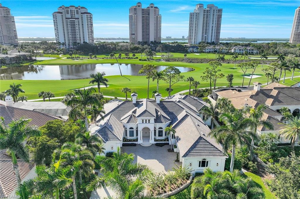 BAY WOODS - Residential