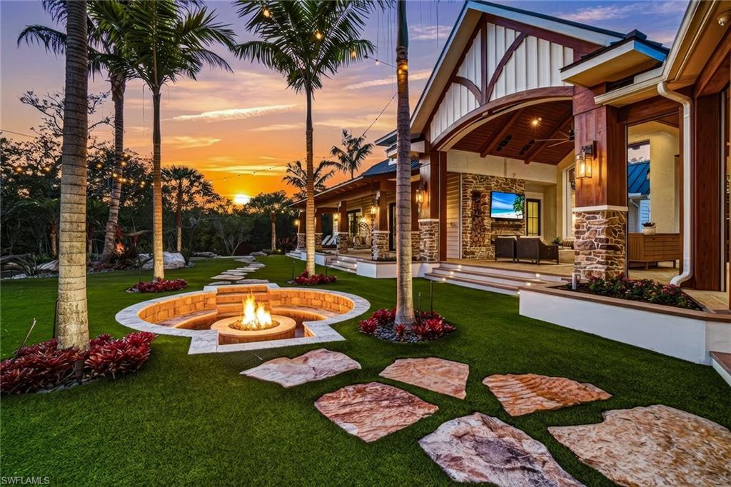 COCOHATCHEE ESTATES - Residential