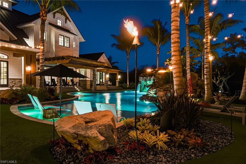 COCOHATCHEE ESTATES - Residential
