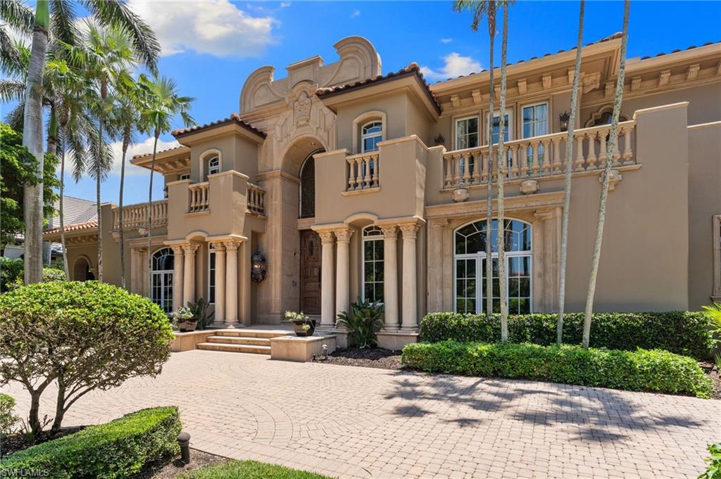 BAY COLONY SHORES - Residential