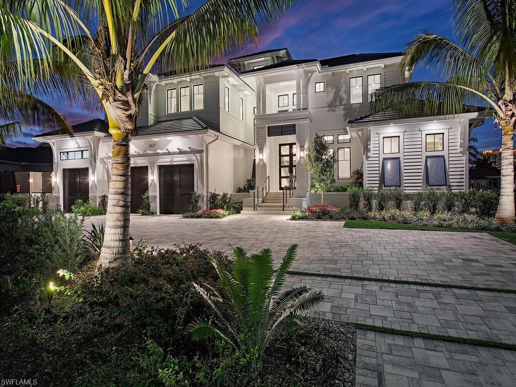 PARK SHORE - Residential