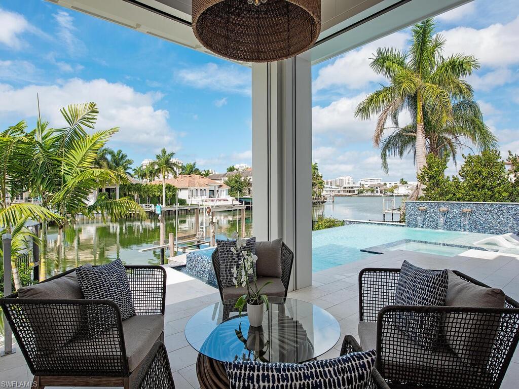PARK SHORE - Residential