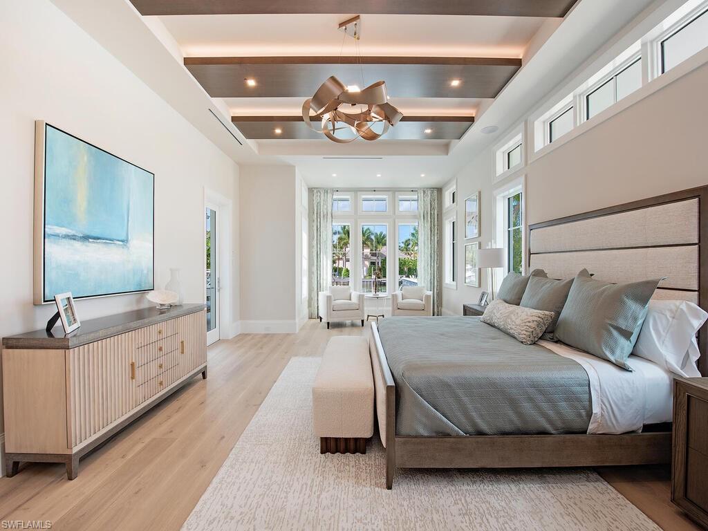 PARK SHORE - Residential