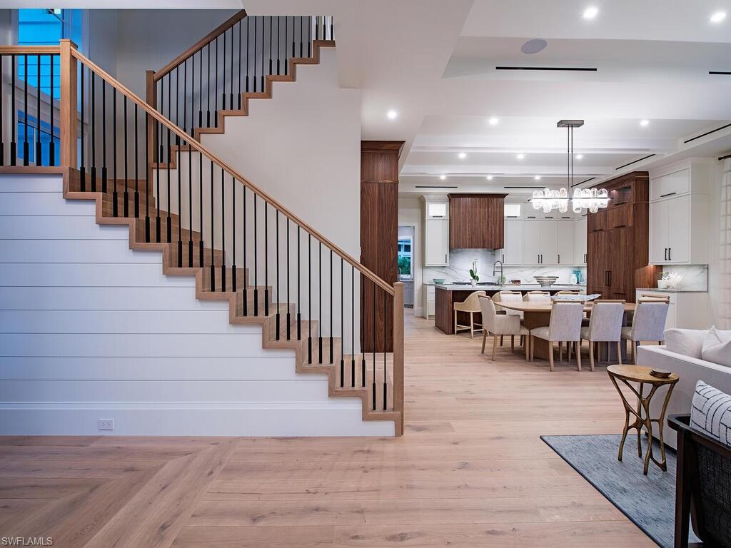 PARK SHORE - Residential