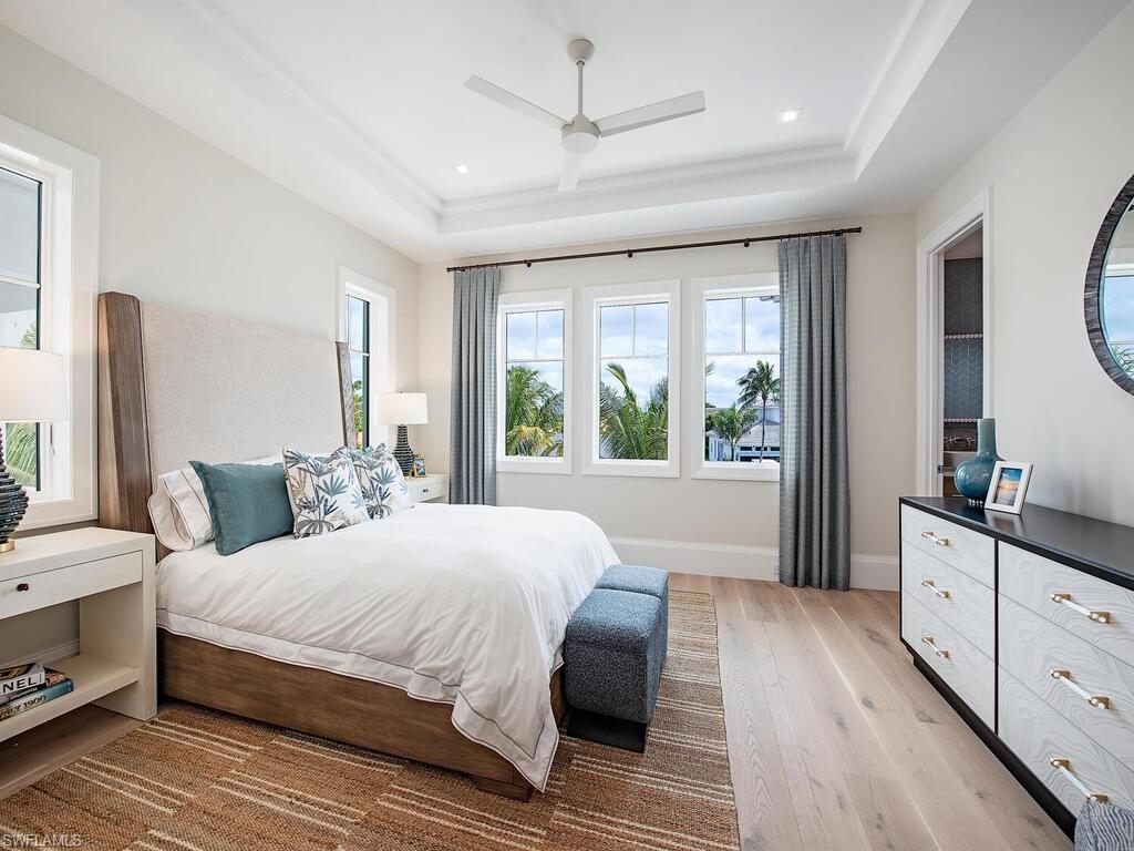 PARK SHORE - Residential