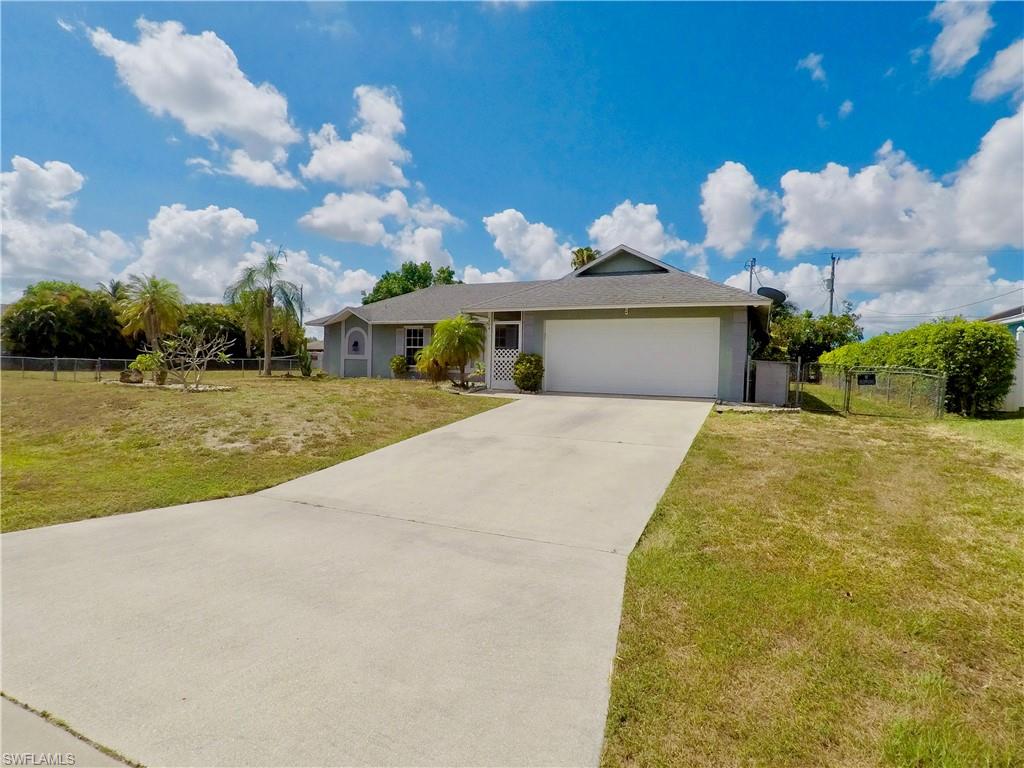 CAPE CORAL - Residential