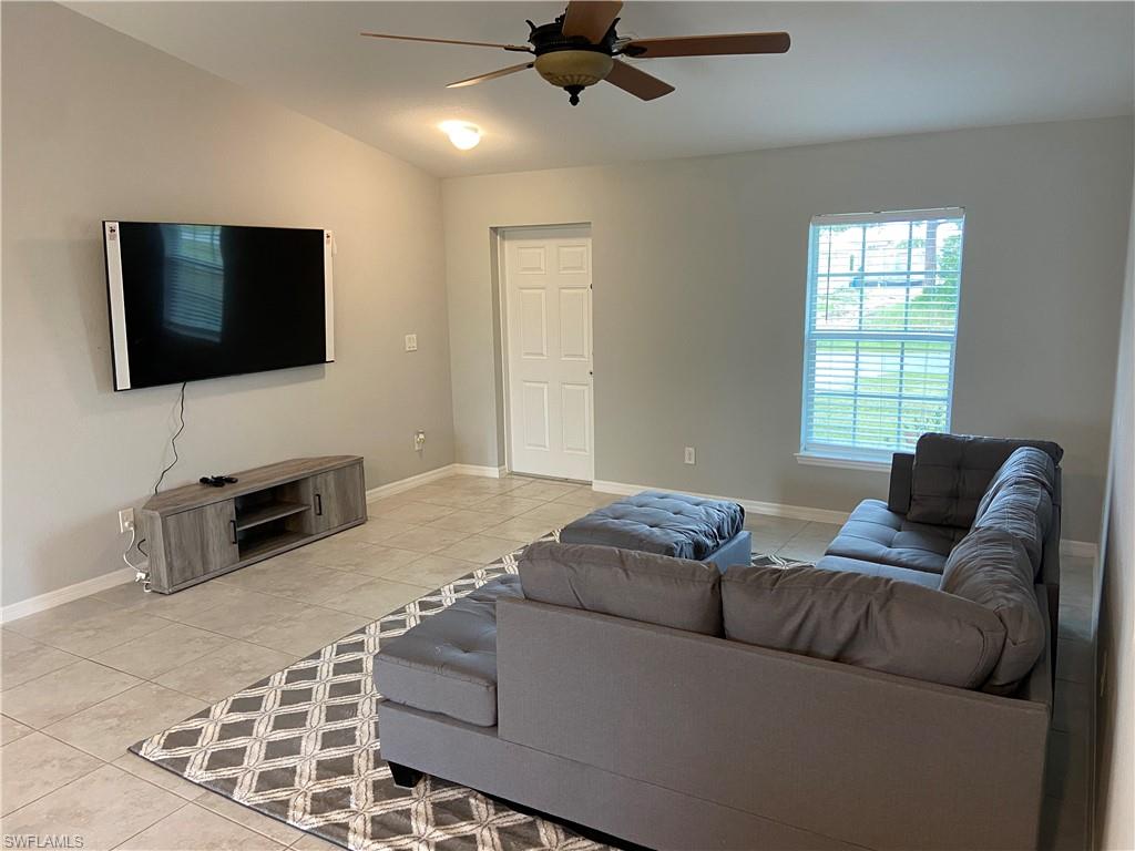 CAPE CORAL - Residential Lease