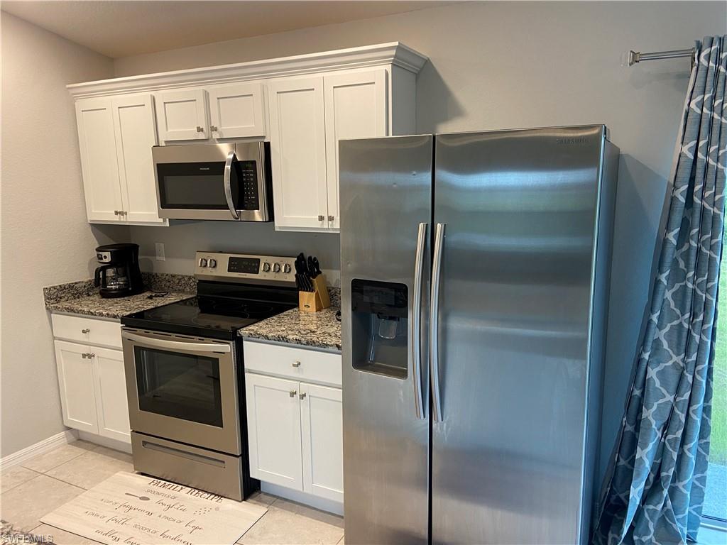 CAPE CORAL - Residential Lease
