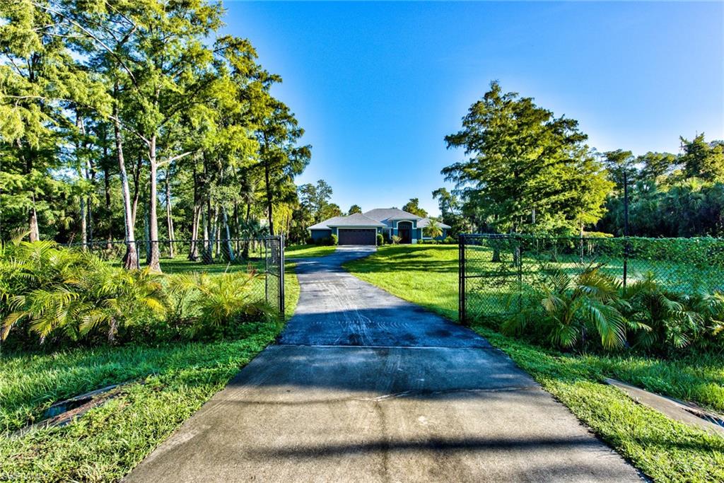 GOLDEN GATE ESTATES - Residential