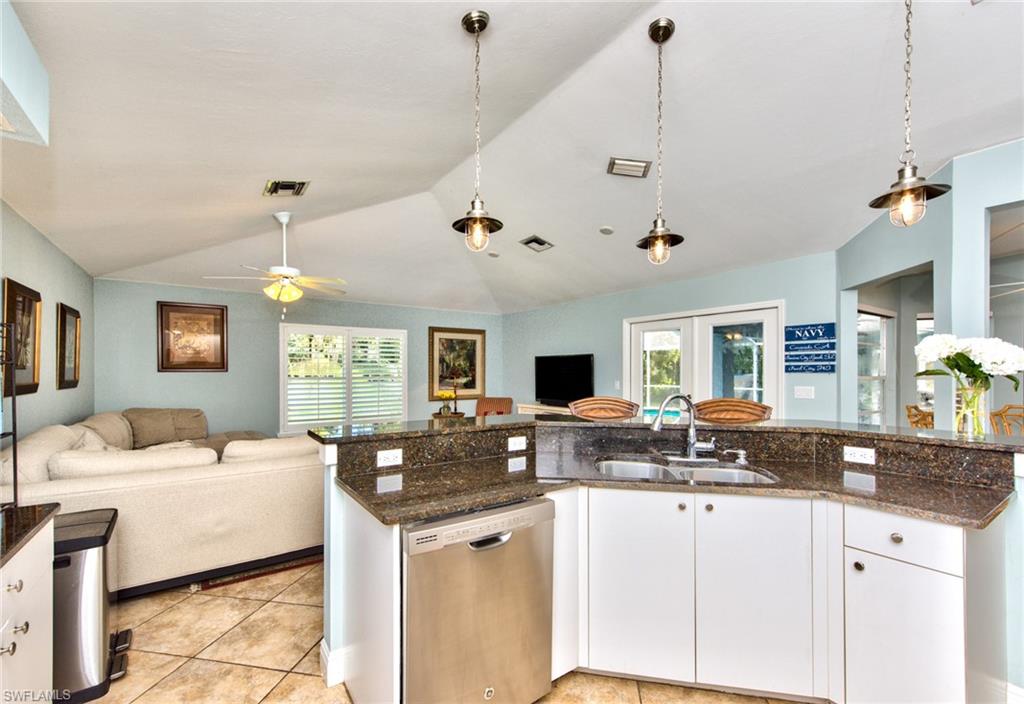 GOLDEN GATE ESTATES - Residential