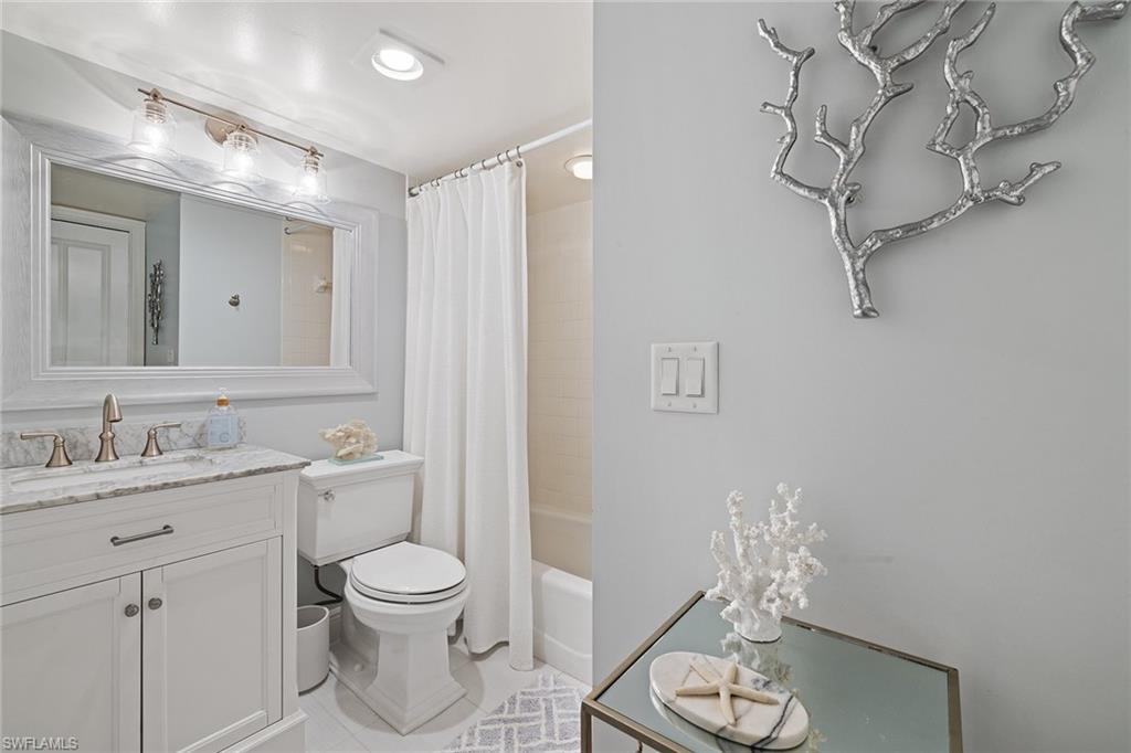 NAPLES BATH AND TENNIS CLUB - Residential