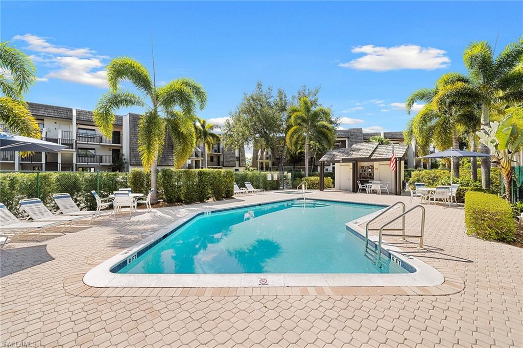 NAPLES BATH AND TENNIS CLUB - Residential