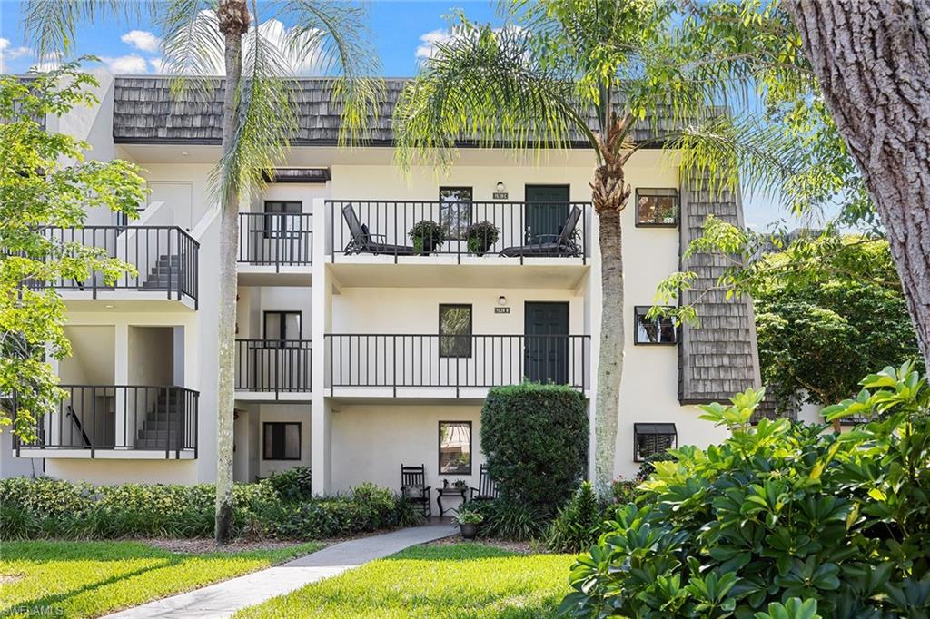 NAPLES BATH AND TENNIS CLUB - Residential