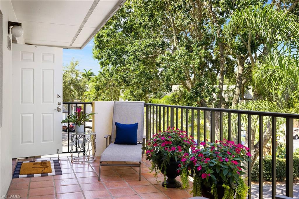 NAPLES BATH AND TENNIS CLUB - Residential