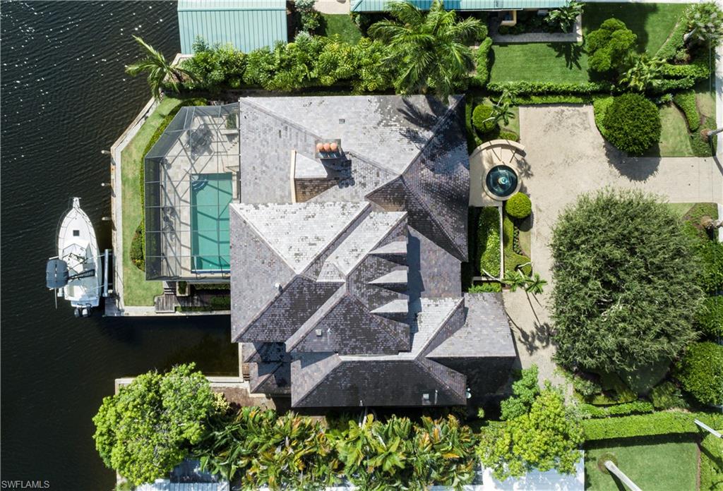 AQUALANE SHORES - Residential