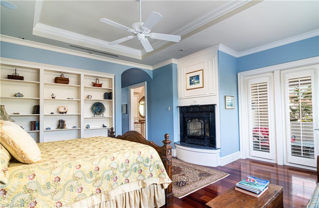 AQUALANE SHORES - Residential
