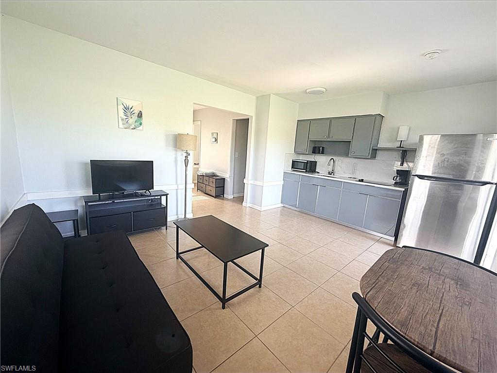 FORT MYERS - Residential Lease