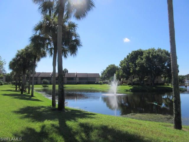 ADMIRALTY YACHT & RACQUET CLUB - Residential