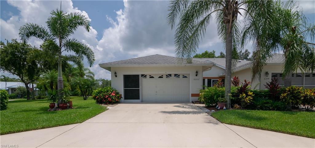 CORNER LOT/END UNIT VILLA...3 BEDROOM/2 BATH...2 CAR GARAGE AND $465/qtr maintenance fee!!! FRONT SCREENED ENTRY, VOLUME CEILINGS, MASTER SUITE with ENSUITE BATH and WALK-IN-CLOSET, GUEST BEDROOM and BATH, 3rd BEDROOM OR OFFICE/DEN...Eat-in kitchen...PANTRY...CORIAN COUNTERS...Living/Dining GREAT ROOM with sliders leading out to EXTRA LARGE screened LANAI with serene, landscaped views...STEPS FROM COMMUNITY POOL...CLOSE TO BEACHES and DOWNTOWN NAPLES SHOPPING, DINING, AND ACTIVITIES. PALM TREES and "SUNSHINE" AWAIT YOUR ARRIVAL...
PRICED TO SELL!!