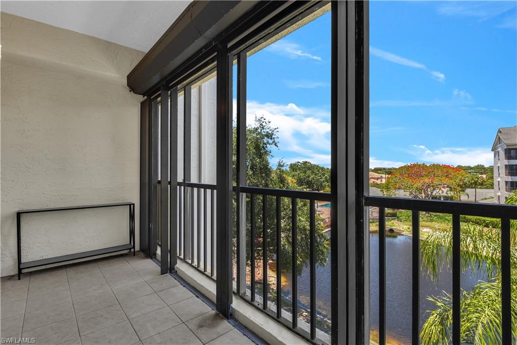 ARBOR TRACE - Residential