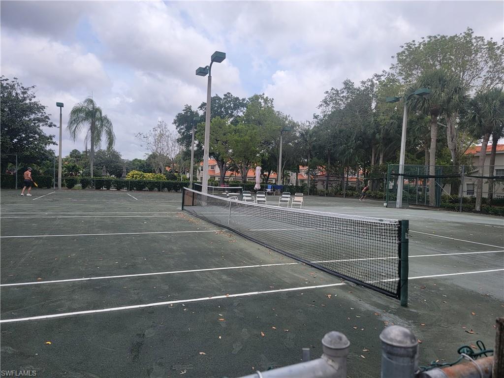PIPERS GROVE - Residential Lease