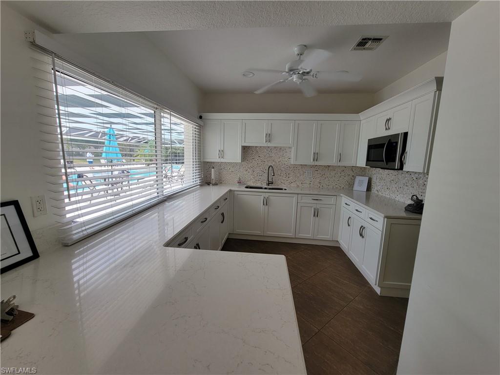 PIPERS GROVE - Residential Lease