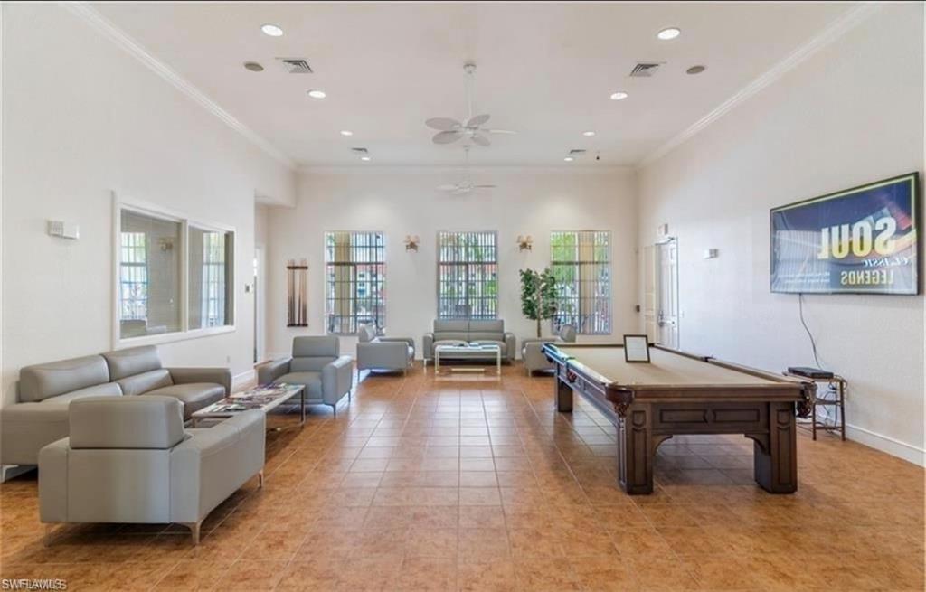 KEY ROYAL CONDOMINIUMS - Residential Lease