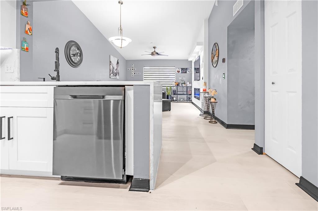 KEY ROYAL CONDOMINIUMS - Residential Lease