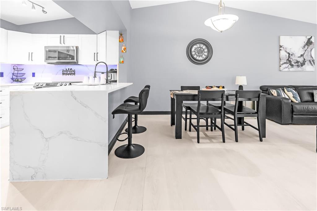 KEY ROYAL CONDOMINIUMS - Residential Lease