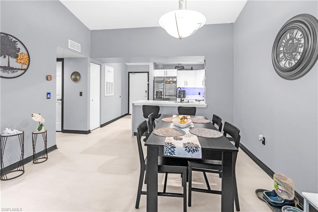 KEY ROYAL CONDOMINIUMS - Residential Lease
