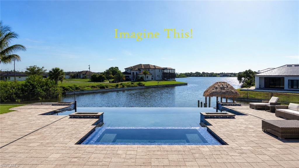 CAPE CORAL - Land