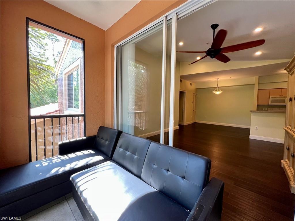 RESERVE AT NAPLES - Residential Lease
