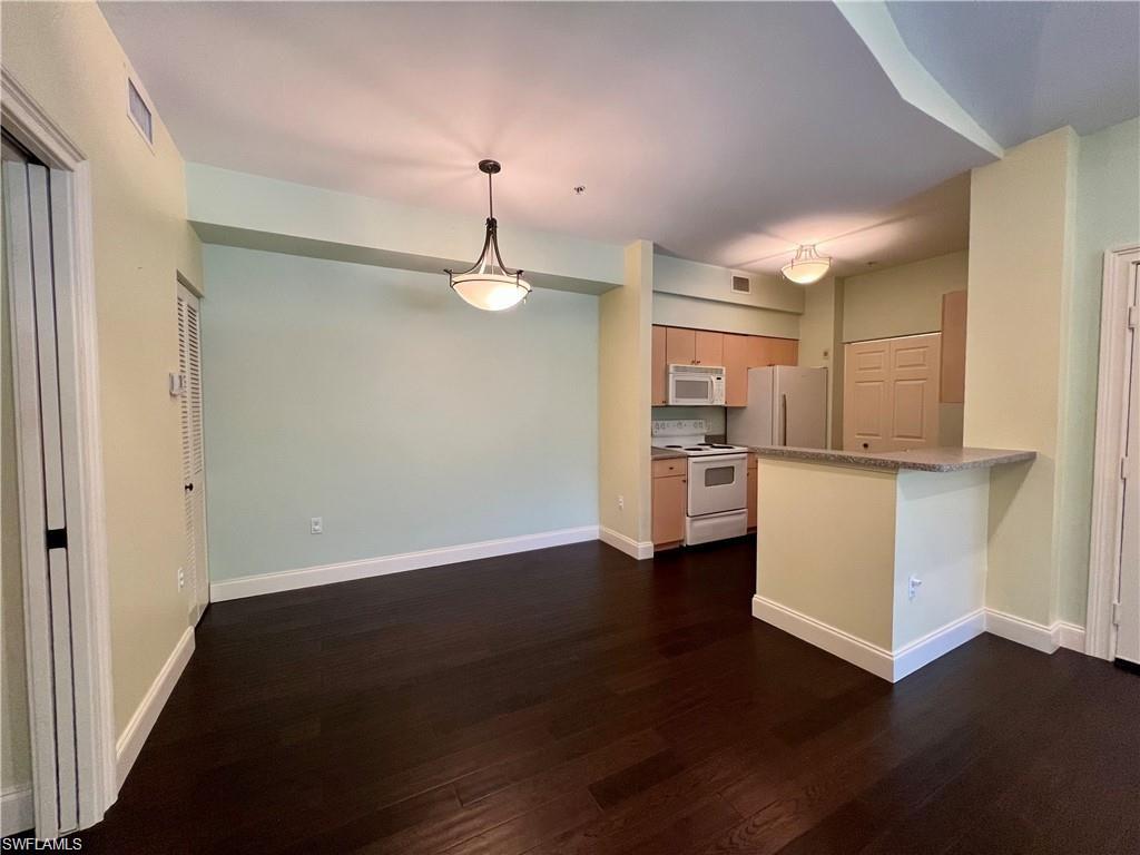 RESERVE AT NAPLES - Residential Lease