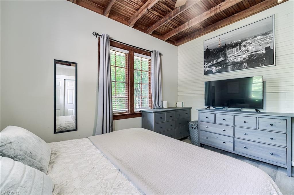 BONITA FARMS - Residential