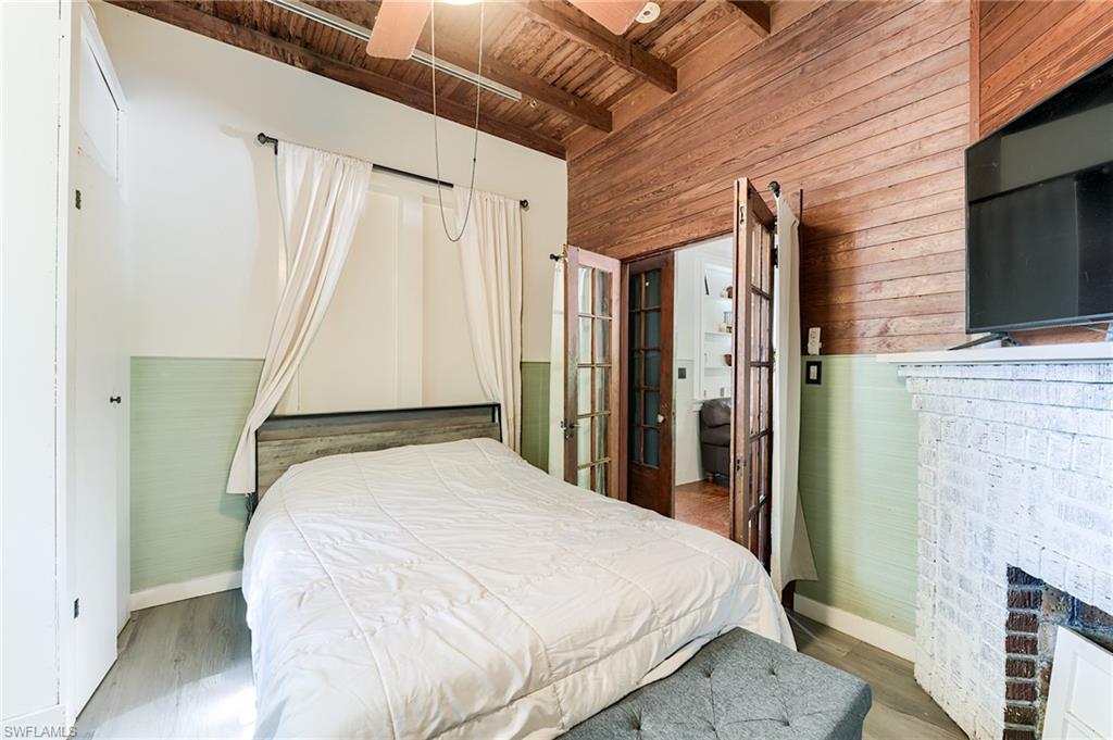 BONITA FARMS - Residential