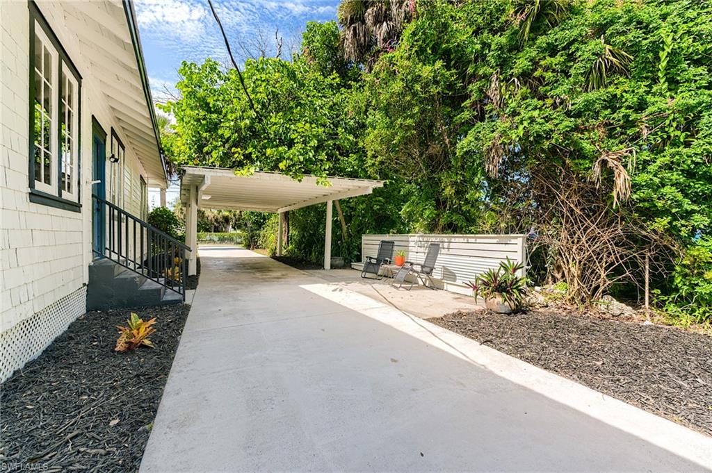 BONITA FARMS - Residential