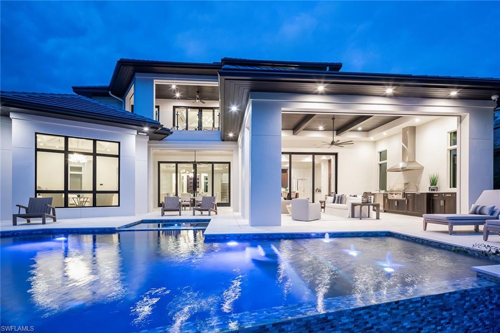 MOORINGS - Residential