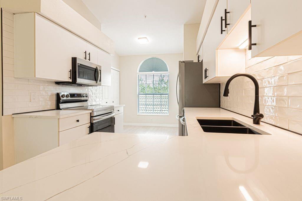 BERMUDA PALMS - Residential Lease