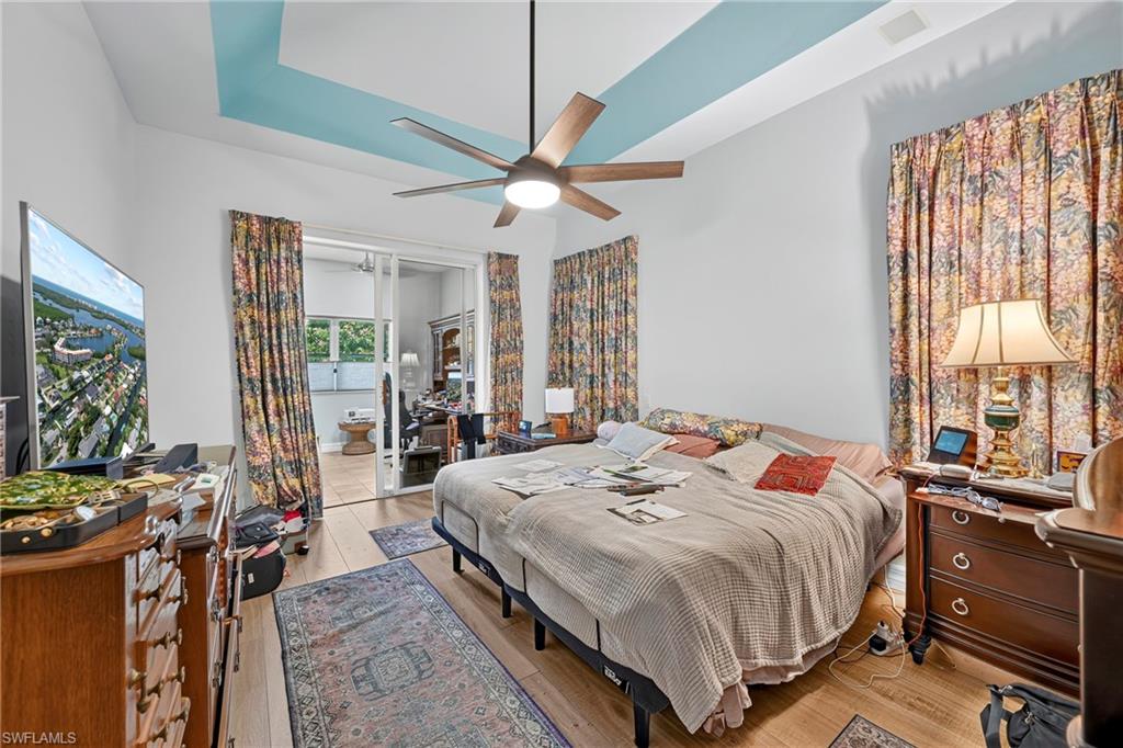 LITTLE HICKORY SHORES - Residential